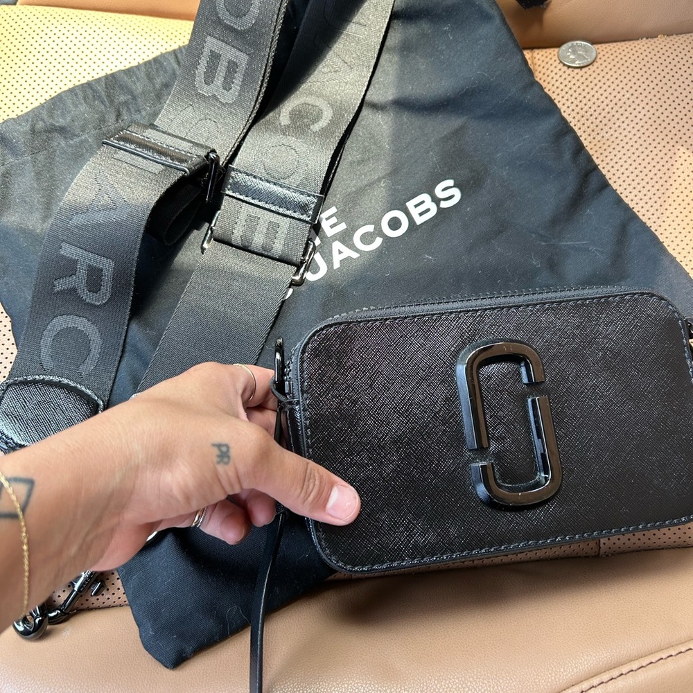Marc jacobs snapshot
